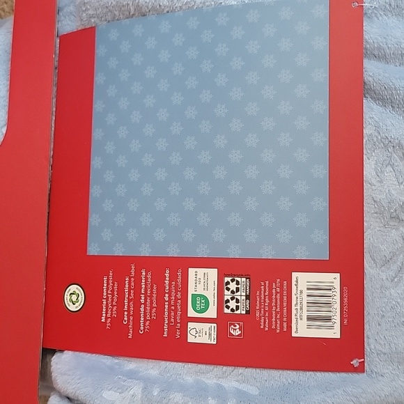 Blanket - Picture 4 of 4